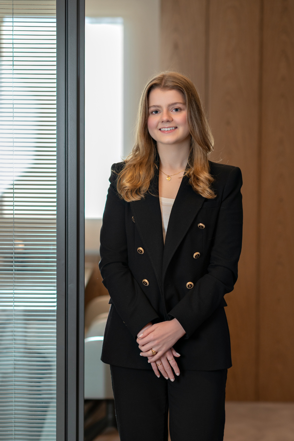 Alice Marsiniaki Van Der Neut